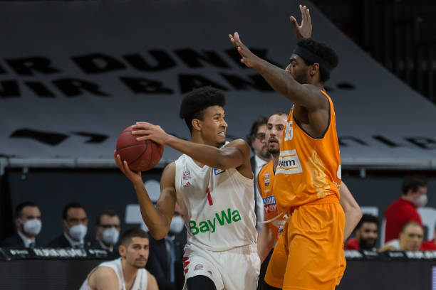 男排成年组 男排成年组