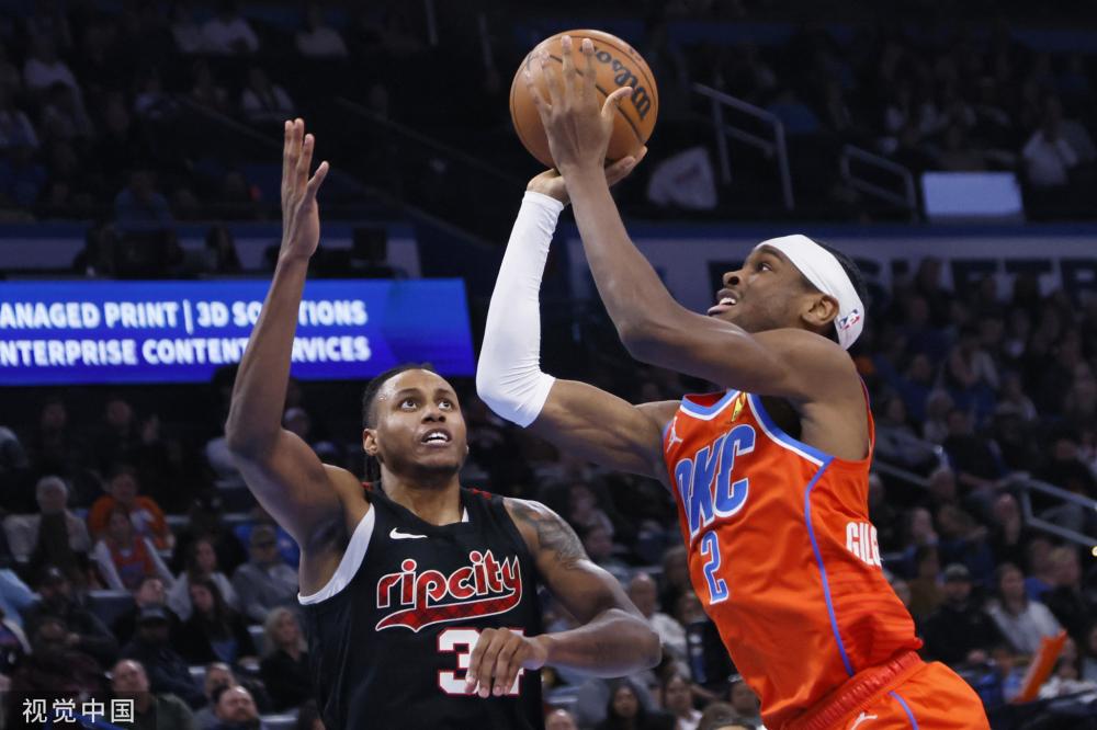 攻守兼备的 攻守兼备的